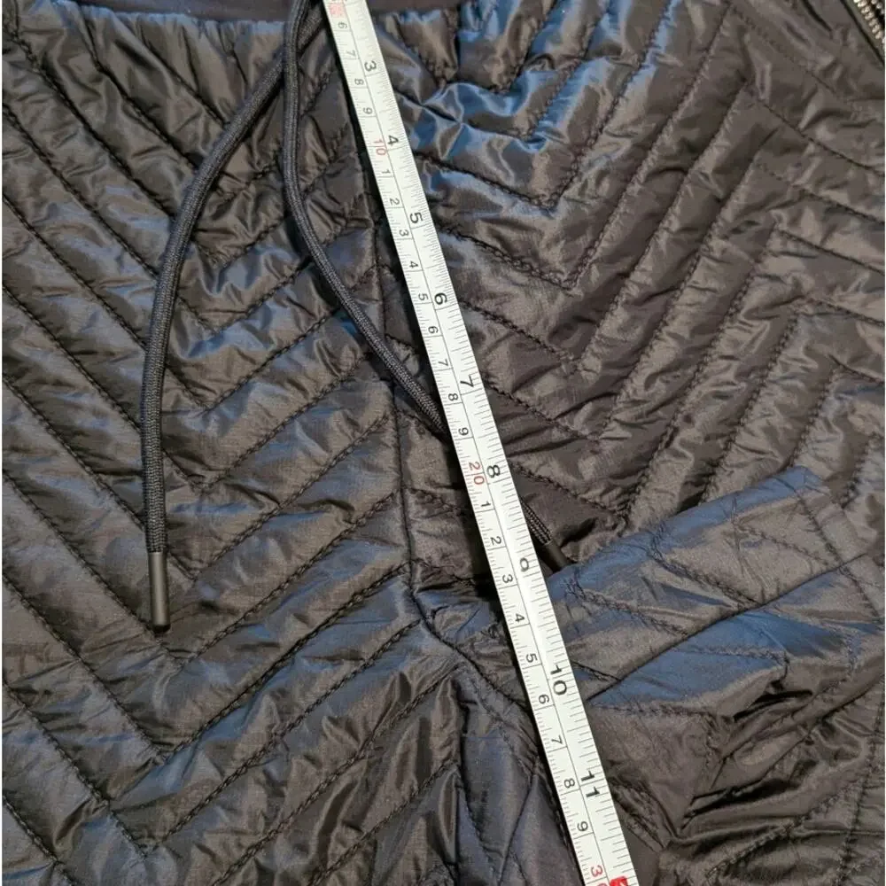 Athleta Apres Ski Shorts Womens 4 Black Quilted Nylon Wide Leg Relaxed Fit